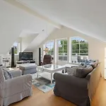 Cozy And Bright Summer House On Bornholm 펜션 알링에