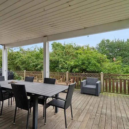 Vakantiehuis Cozy And Bright Summer House On Bornholm Allinge-Sandvig