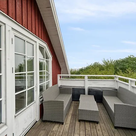 Mysigt Och Ljust Sommarhus På Bornholm * Allinge-Sandvig